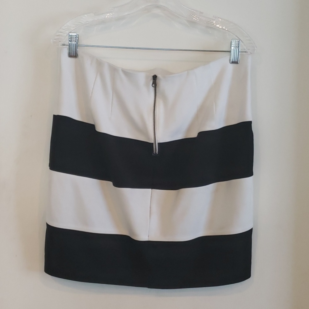 LOFT striped mini skirt - Picture 3 of 5